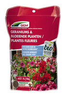 DCM meststof Geraniums & Bloeiende Planten 750 gram